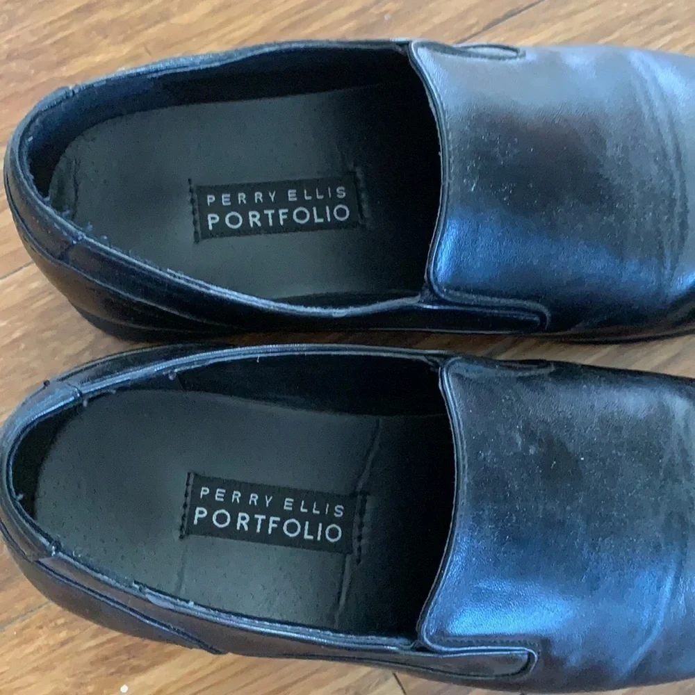 Perry Ellis Slip-On Dress Shoe